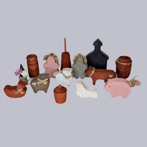 Miniature Wooden Folk Art Farm Set – 10 Pieces